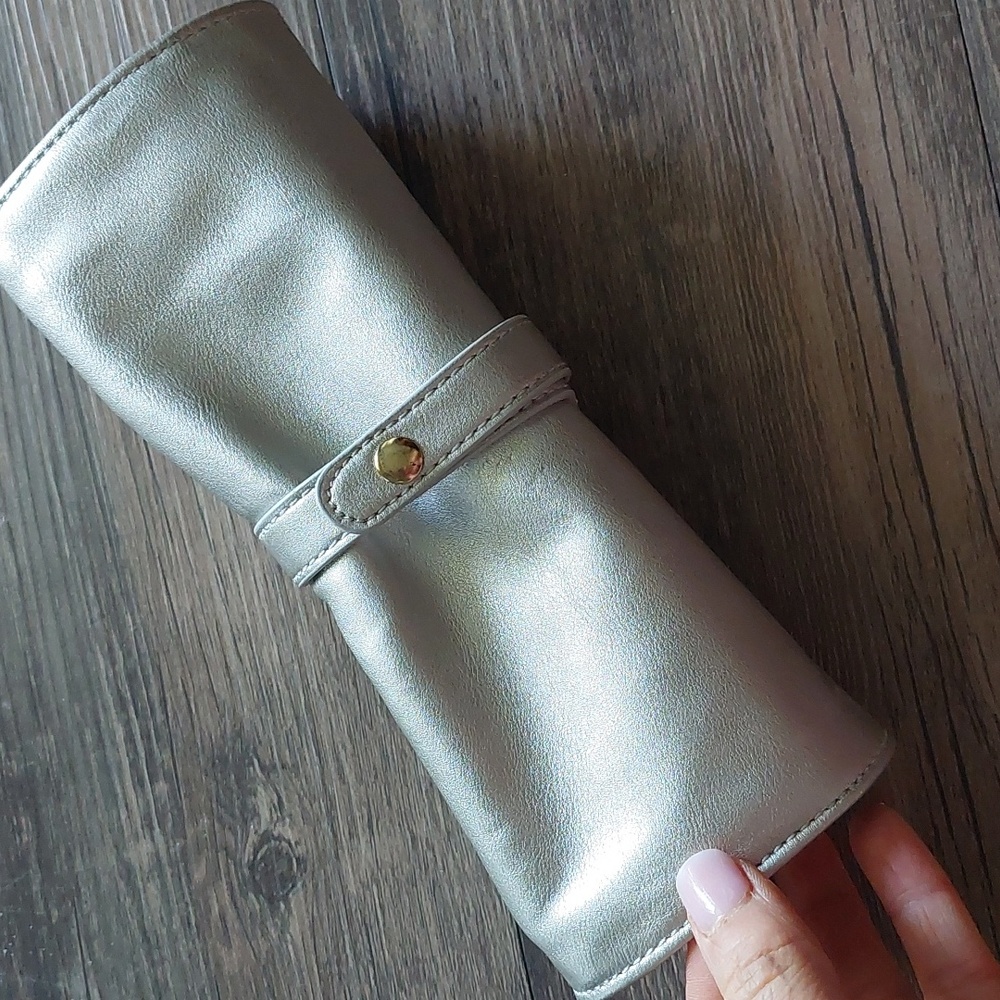 Antropologie jewelry bag